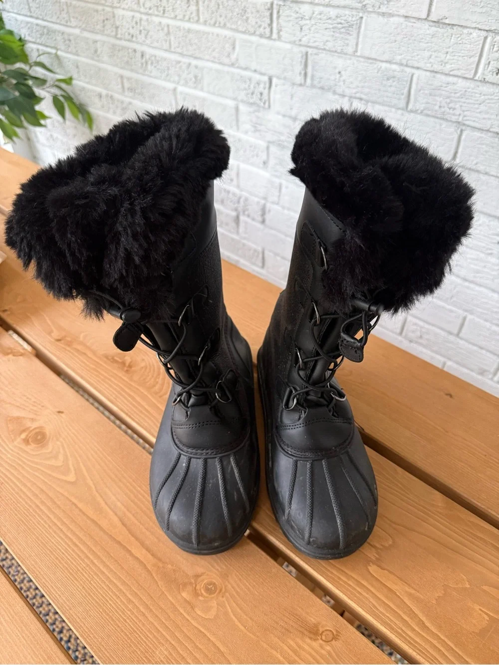 Cat & Jack classic black